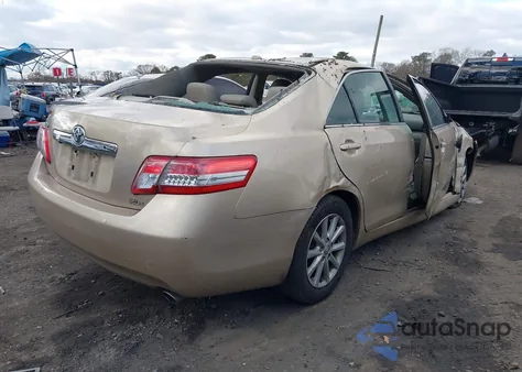2011 Toyota Camry Xle z USA, uszkodzony, nr VIN 4T1BF3EK6BU616361
